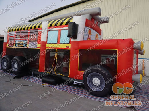 GO-159 Curso de obstáculos de camión de bomberos